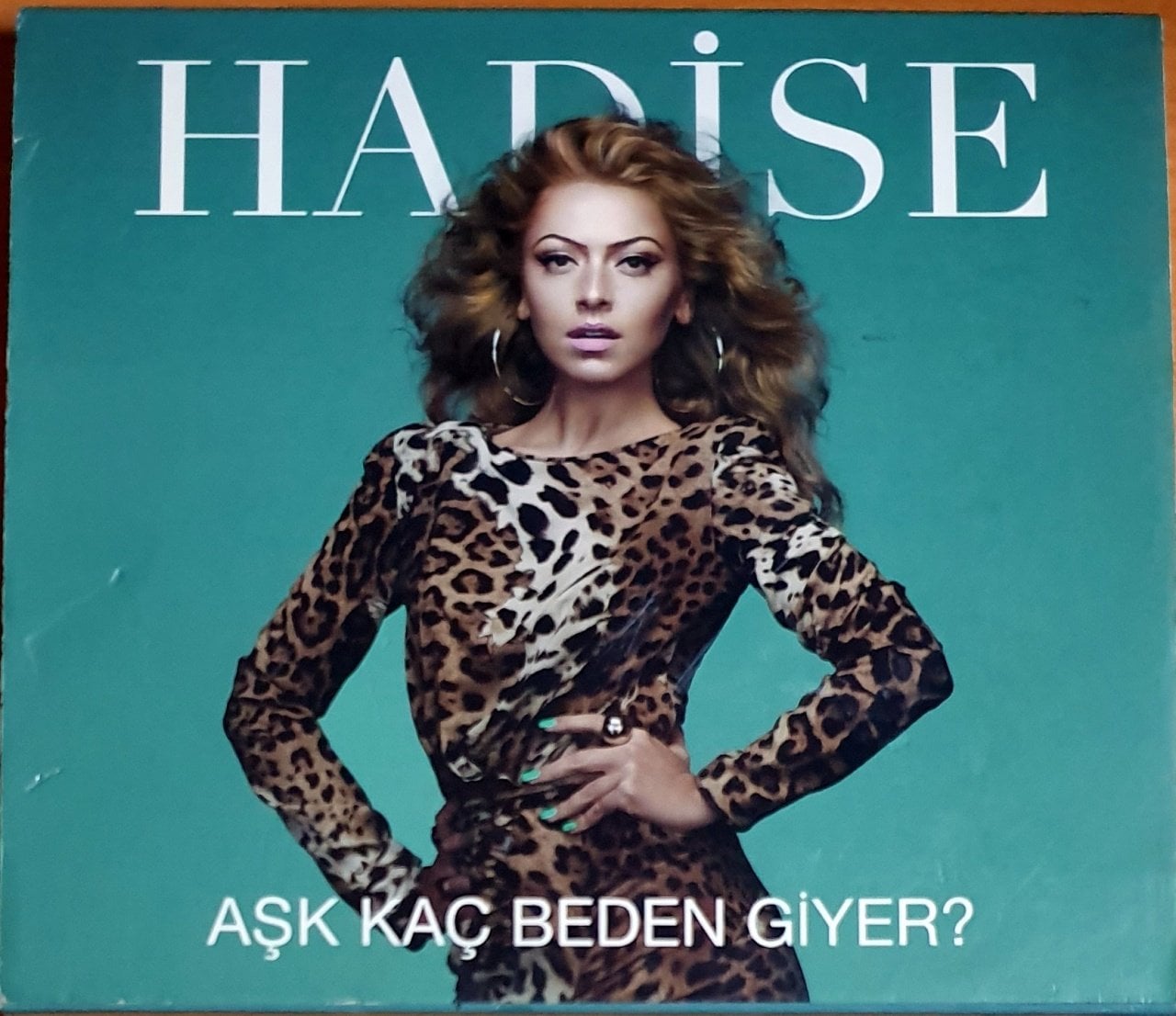 HADİSE - AŞK KAÇ BEDEN GİYER (2011) - CD SEYHAN MÜZİK 2.EL