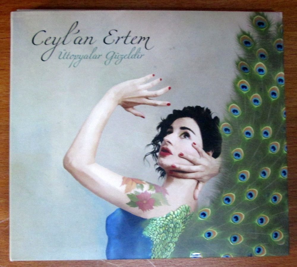 CEYL'AN ERTEM - ÜTOPYALAR GÜZELDİR CD 2.EL
