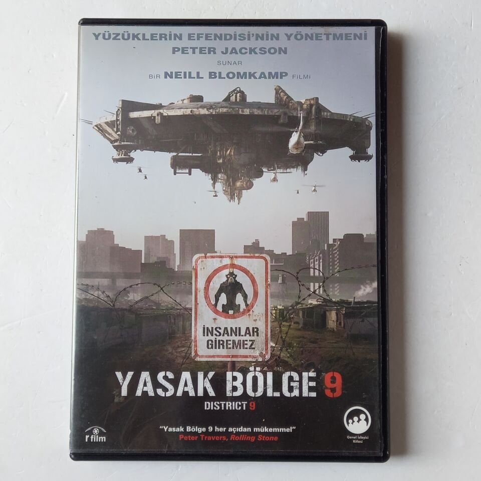 YASAK BÖLGE 9 - DISTRICT 9 - DVD 2.EL