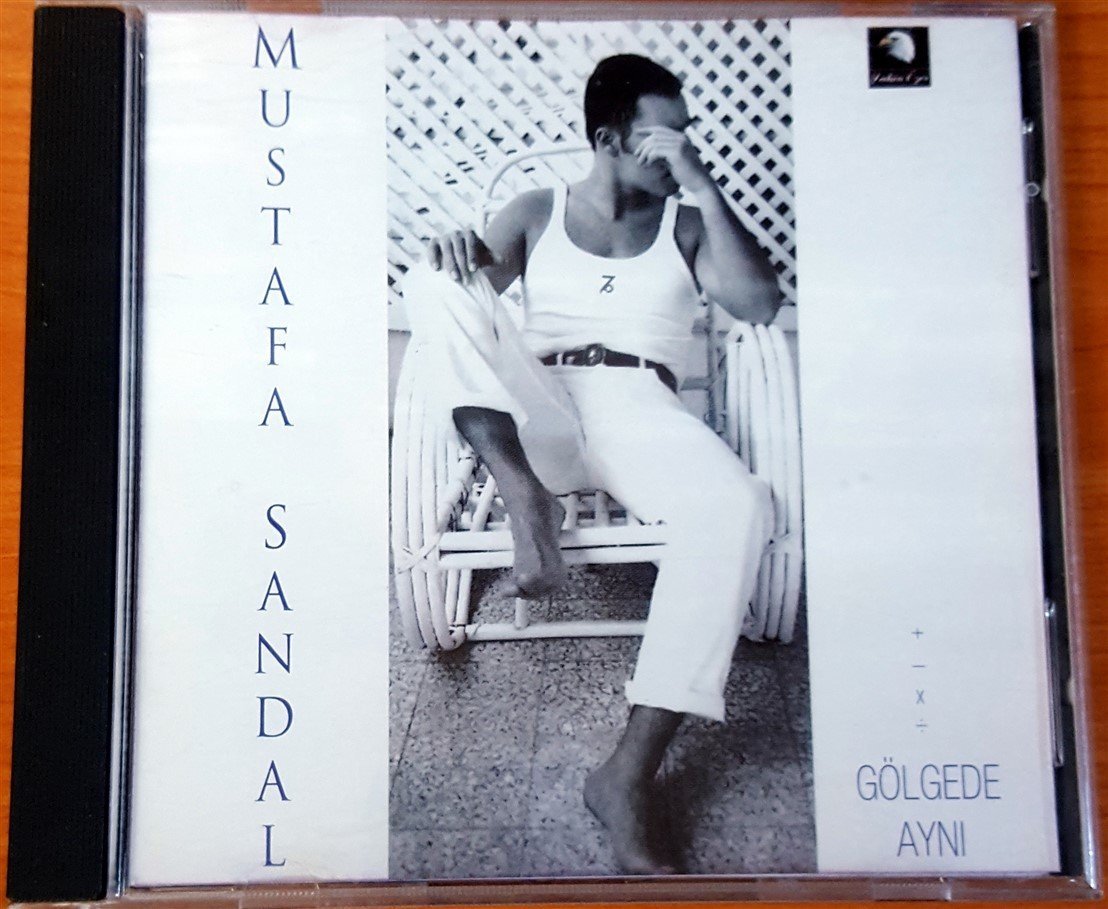 MUSTAFA SANDAL - GÖLGEDE AYNI CD 2.EL 1996