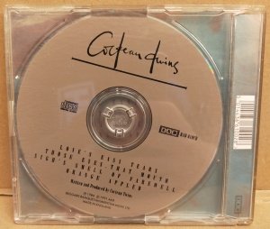 COCTEAU TWINS – LOVE'S EASY TEARS (1991) - CD SINGLE 2.EL