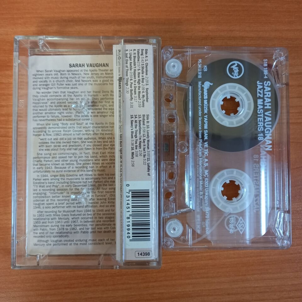 SARAH VAUGHAN - JAZZ MASTERS 18 (1995) - KASET 2.EL