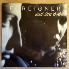 FOREIGNER - HEART TURNS TO STONE / COUNTING EVERY MINUTE (1987) - 7'' 45 DEVİR SINGLE PLAK