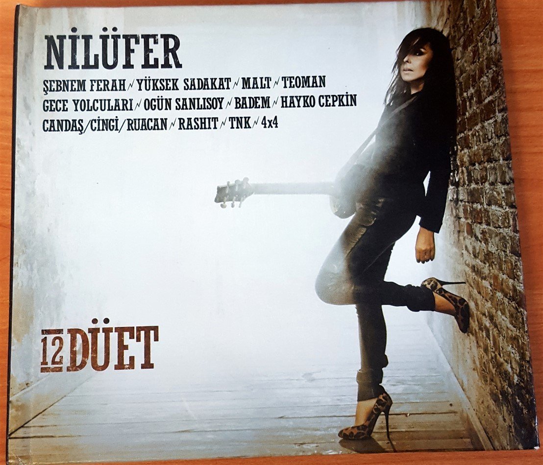 NİLÜFER - 12 DÜET CD 2.EL