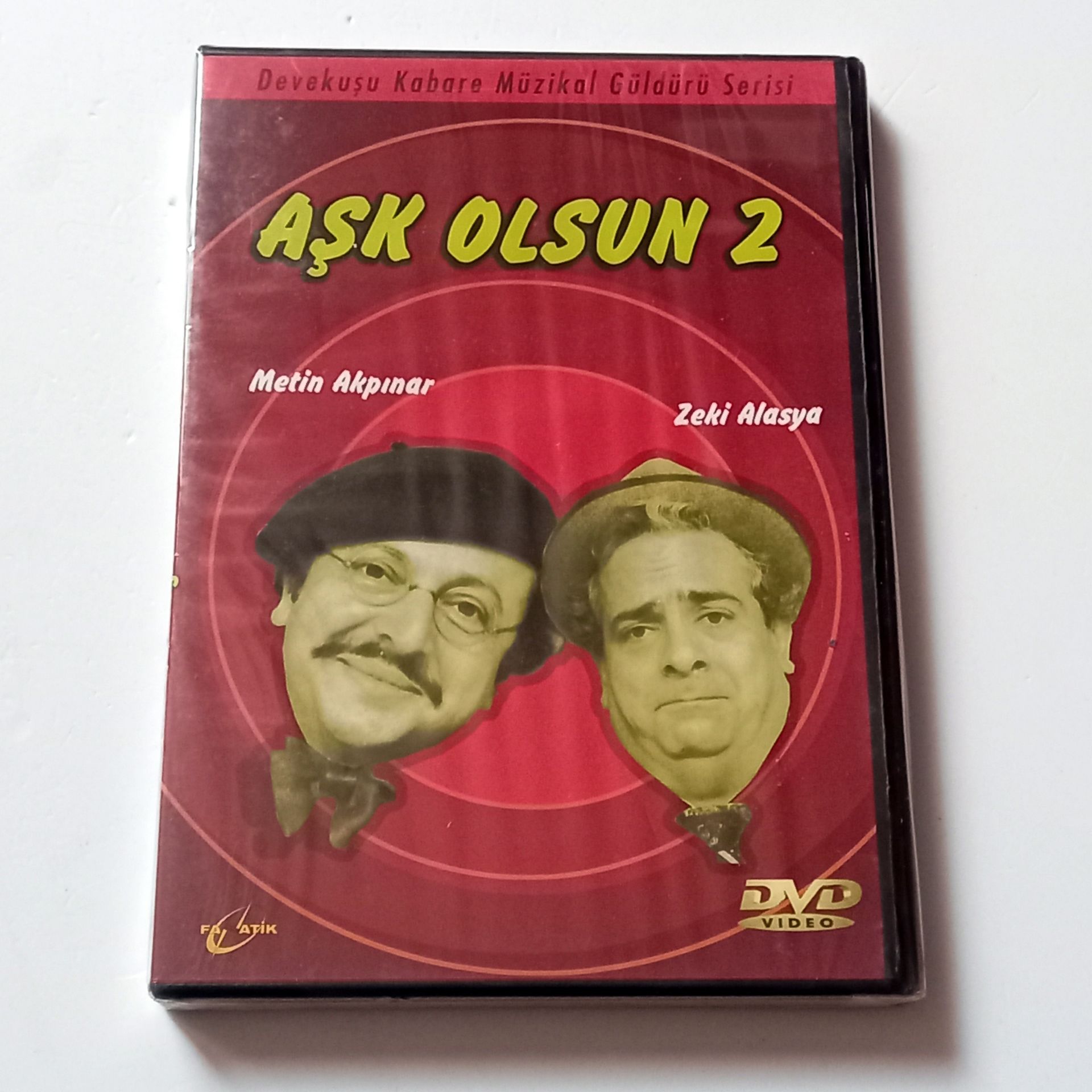 AŞK OLSUN 2 - DEVEKUŞU KABARE - METİN AKPINAR, ZEKİ ALASYA - DVD AMBALAJINDA SIFIR