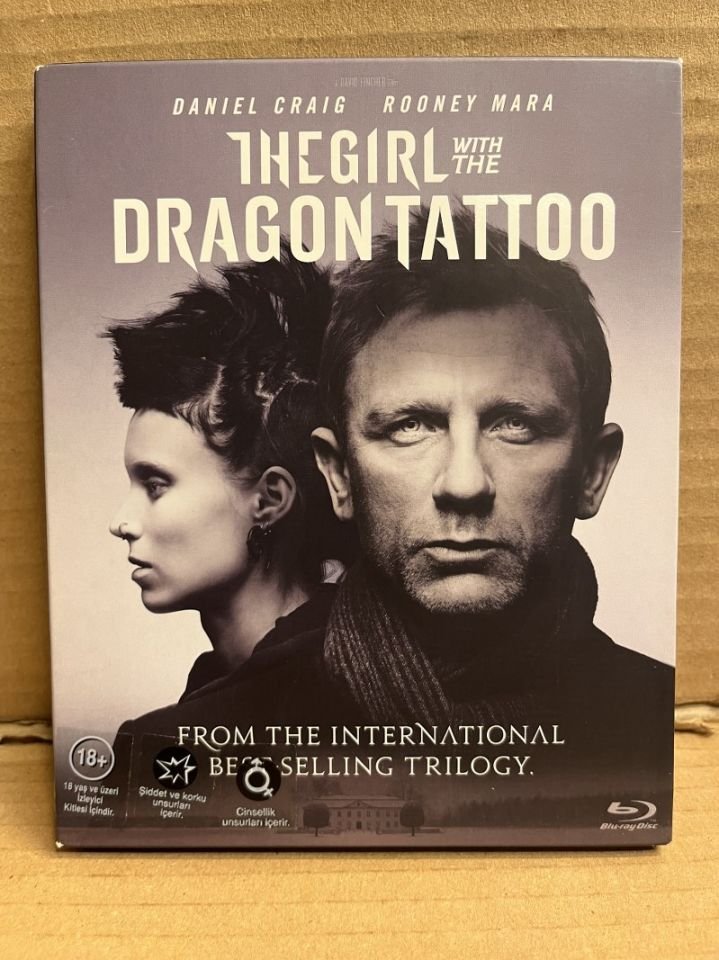 THE GIRL WITH THE DRAGON TATTOO - EJDERHA DÖVMELİ KIZ - DANIEL CRAIG - ROONEY MARA - DAVID FINCHER - 2 DİSK DIGIPAK BLU RAY 2.EL