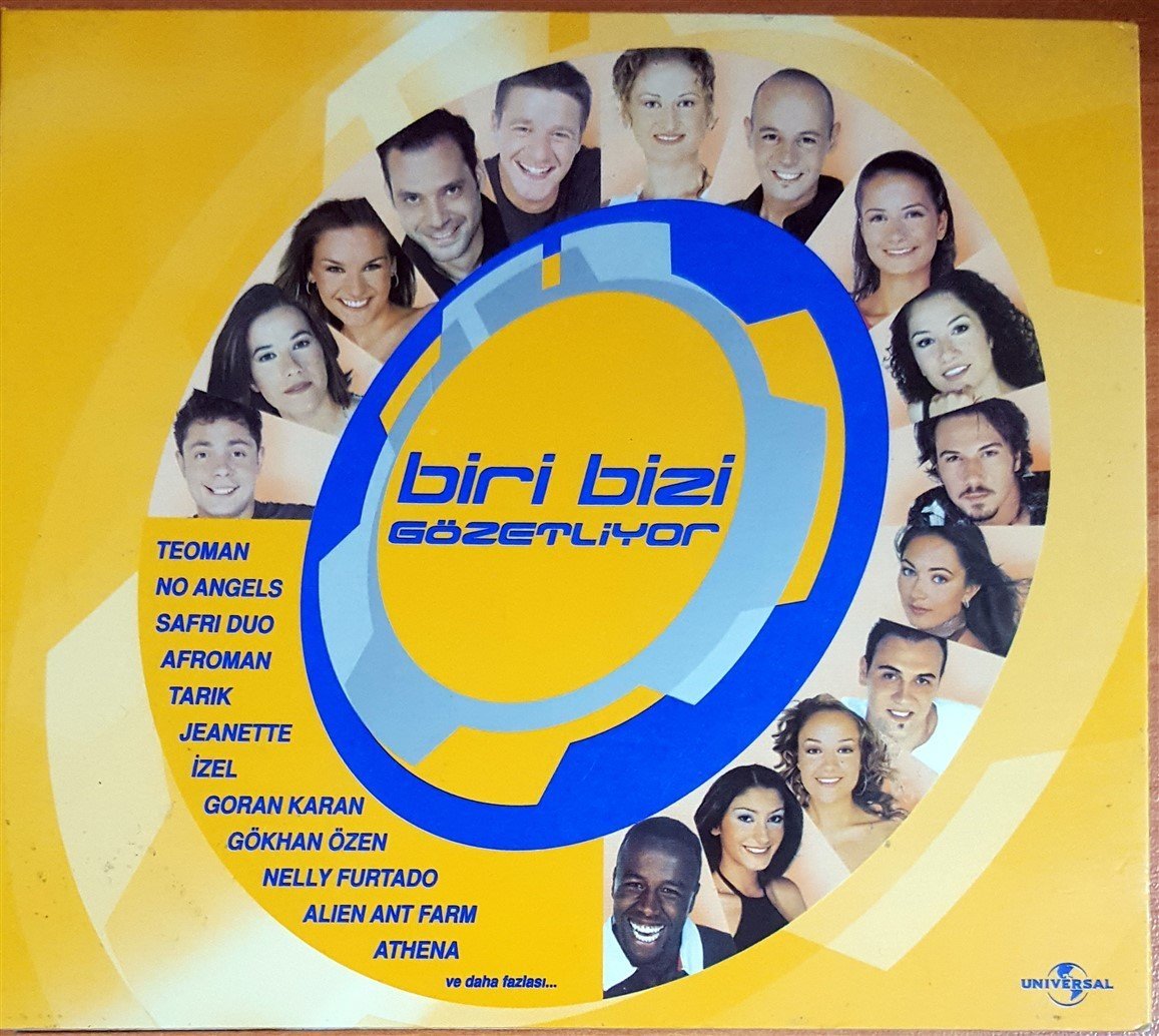 BİRİ BİZİ GÖZETLİYOR / TEOMAN, NO ANGELS, SAFRI DUO, AFROMAN, TARIK, İZEL, GORAN KARAN (2001) CD 2.EL