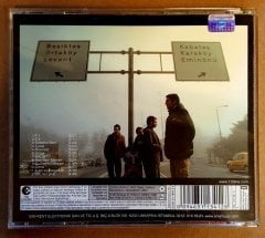 110 - ATOMLARIN HARİKA DÜNYASI (2005) - CD 2.EL