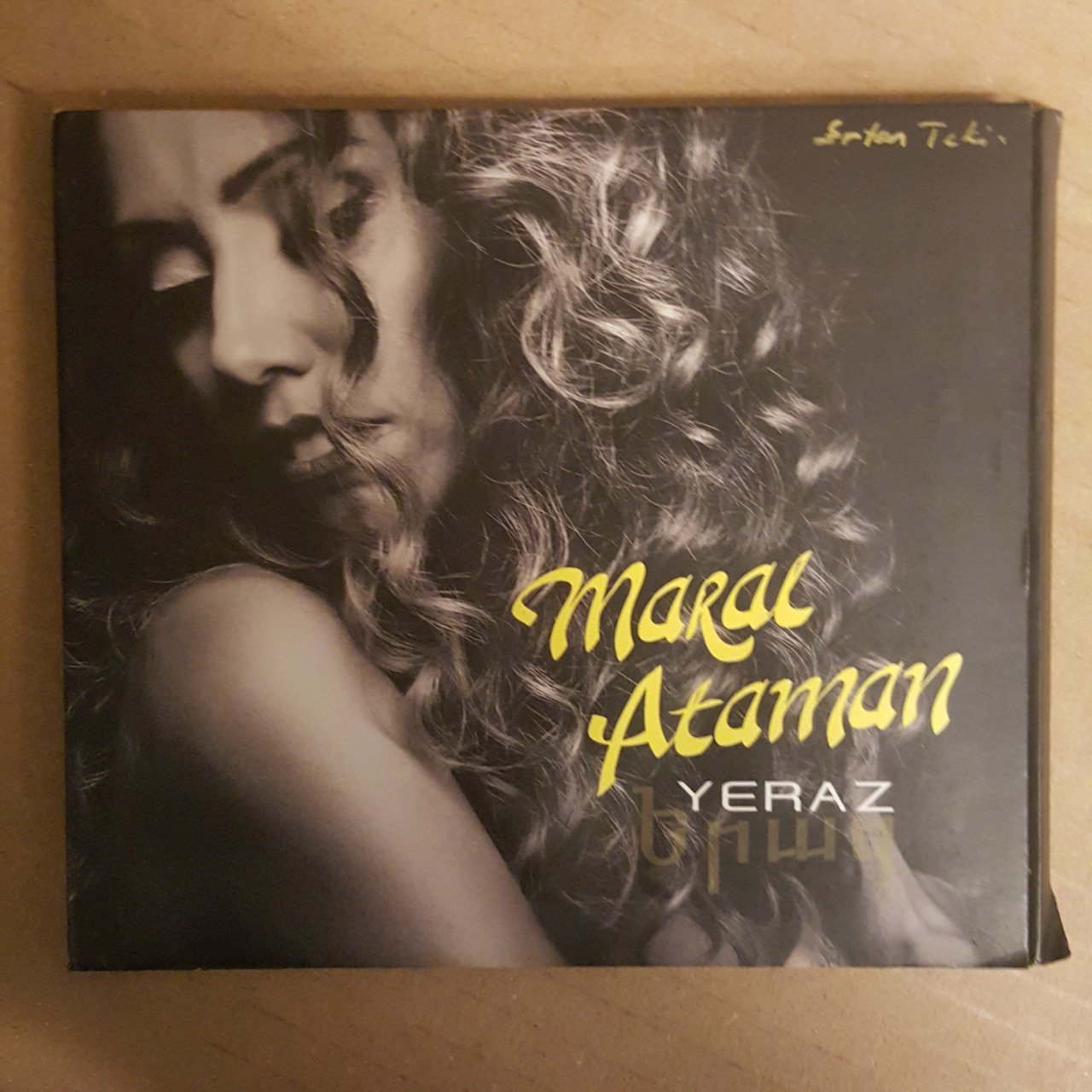 MARAL ATAMAN - YERAZ - CD İSME İMZALI KAPAK YIPRANMIŞ ERMENICE 2.EL