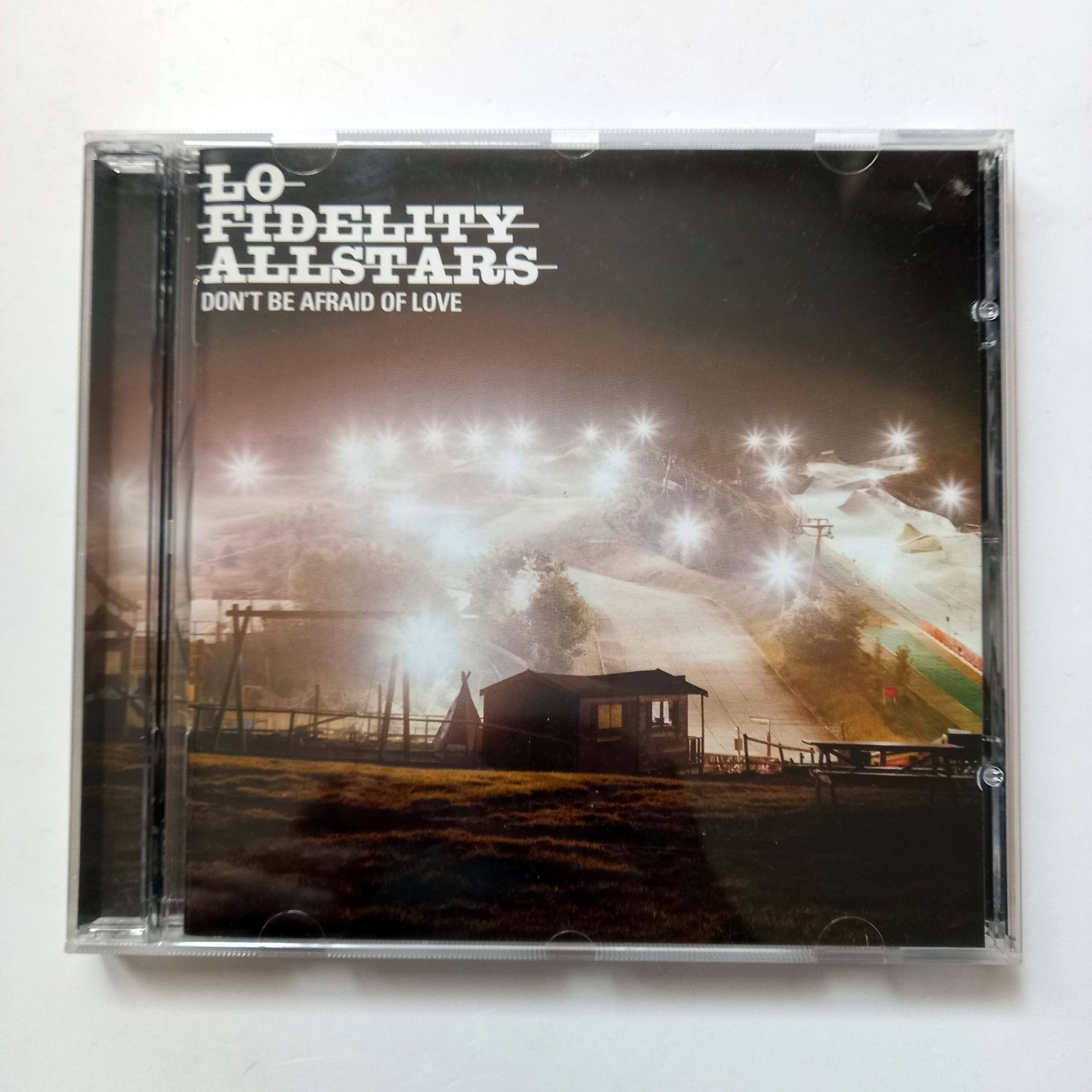 LO FIDELITY ALLSTARS – DON'T BE AFRAID OF LOVE (2002) - CD 2.EL