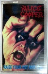 ALICE COOPER - RAISE YOUR FIST AND YELL (1994) RAKS CASSETTE MADE IN TURKEY ''NEW''
