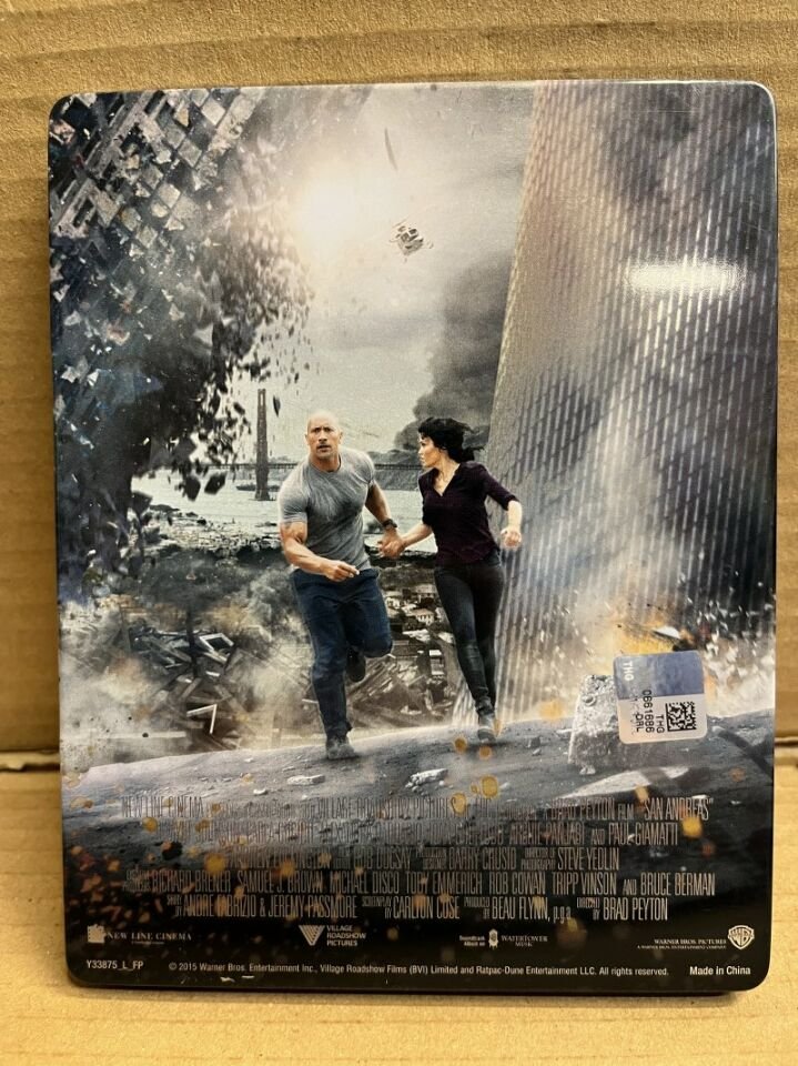 SAN ANDREAS - SAN ANDREAS FAYI - DWAYNE JOHNSON - 2D & 3D STEELBOOK METAL KUTU BLU RAY 2.EL