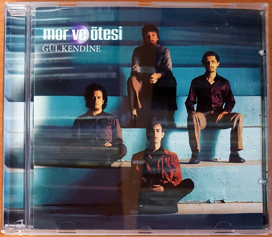 MOR VE ÖTESİ - GÜL KENDİNE CD 2.EL