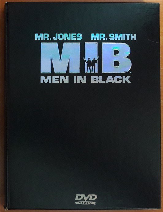 MEN IN BLACK - TOMMY LEE JONES - WILL SMITH - 2DVD 2.EL 1. BÖLGE TR ALTYAZI YOKTUR