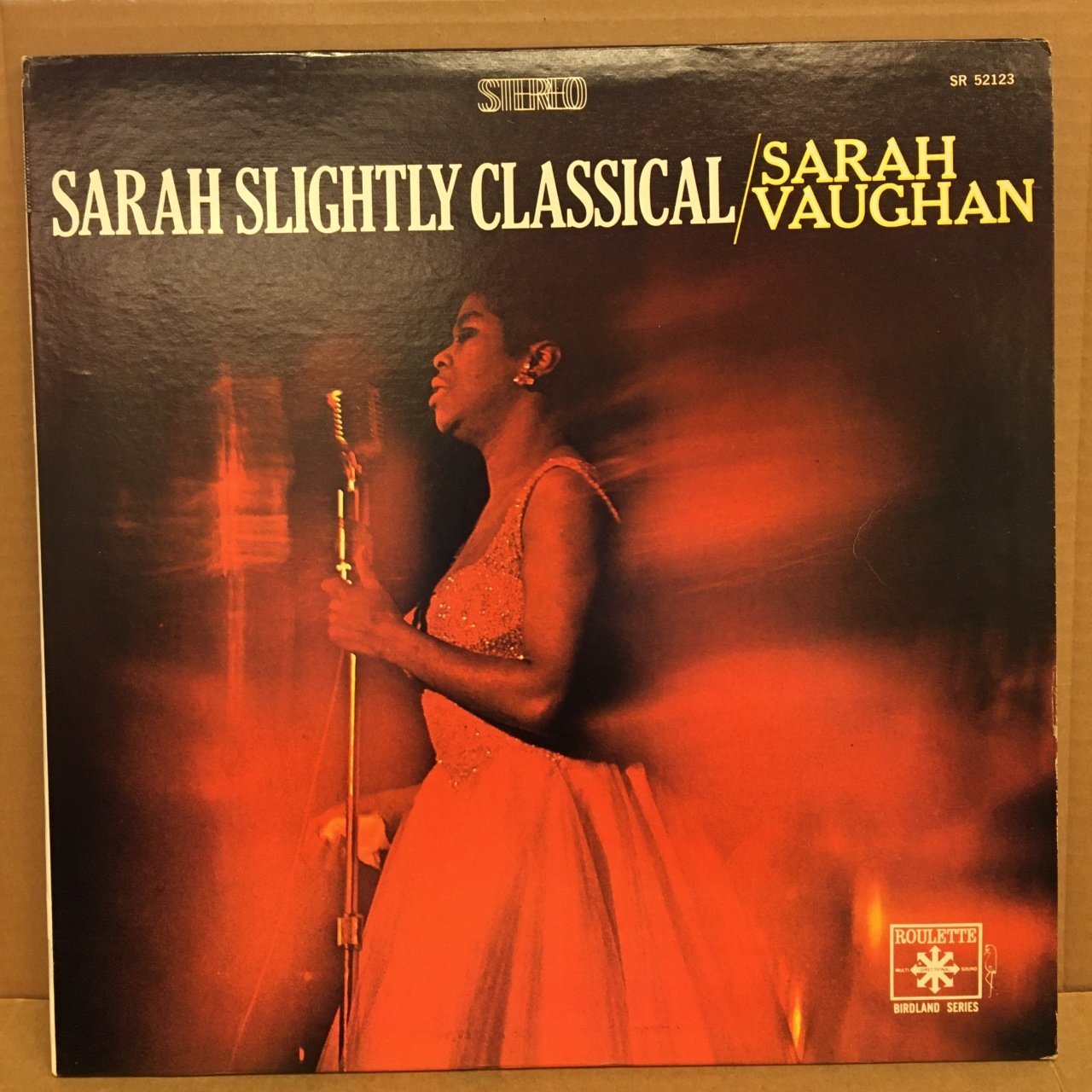 SARAH VAUGHAN - SARAH SLIGHTLY CLASSICAL 2.EL PLAK