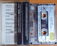 LEVEL 42 - RUNNING IN THE FAMILY (1987) - KASET PLAKSAN 2.EL