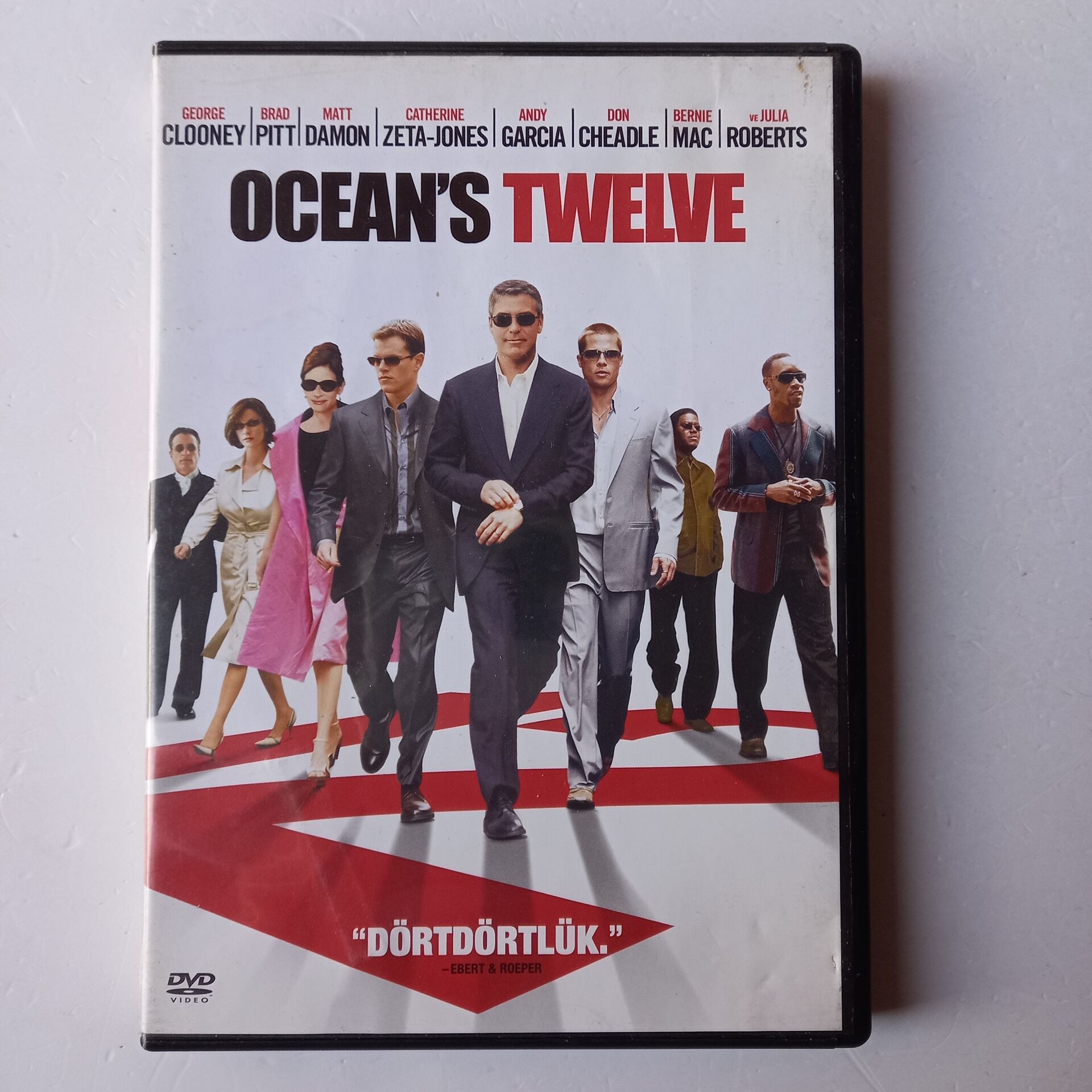 OCEAN'S TWELVE - GEORGE CLOONEY - BRAD PITT - MATT DAMON - ANDY GARCIA - CATHERINE ZETA-JONES - JULIA ROBERTS - DVD 2.EL