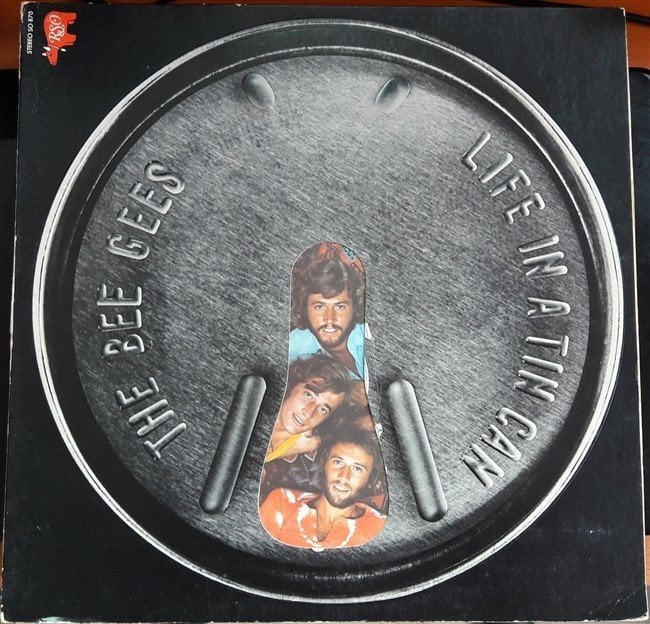 BEE GEES - LIFE IN A TIN CAN (1973) - 2.EL PLAK