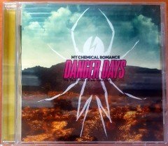 MY CHEMICAL ROMANCE - DANGER DAYS / THE TRUE LIVES OF THE FABULOUS KILLJOYS (2010) - CD 2.EL