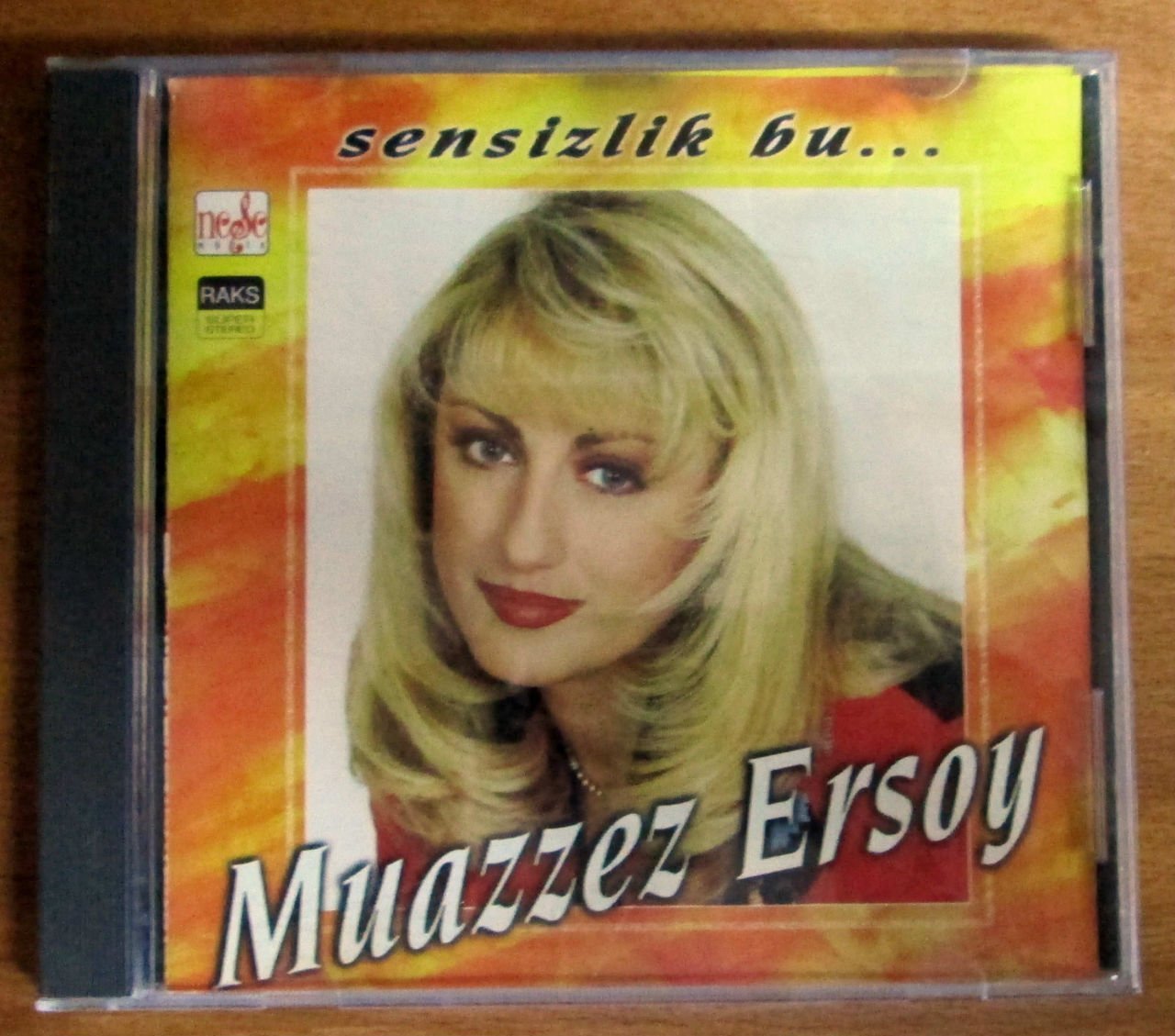 MUAZZEZ ERSOY - SENSİZLİK BU CD 2.EL