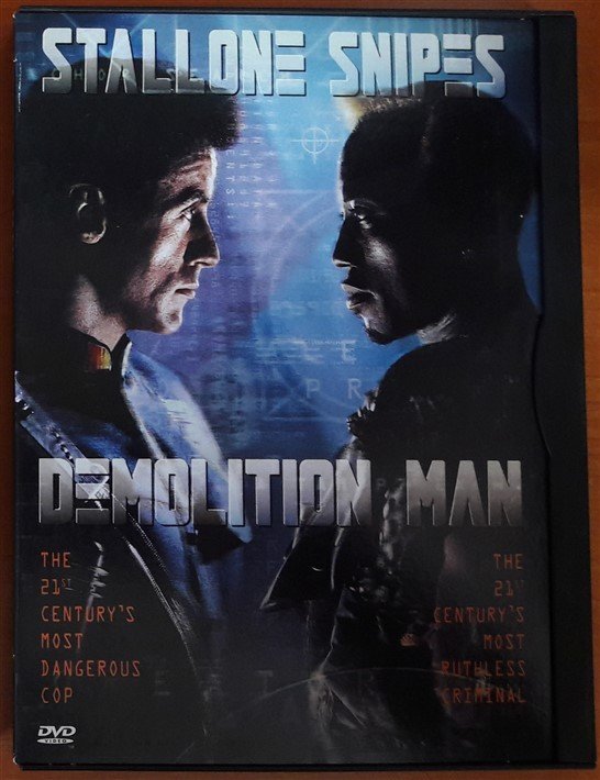 DEMOLITION MAN - SYLVESTER STALLONE - WESLEY SNIPES - SNAPCASE DVD 2.EL 1. BÖLGE TR ALTYAZI YOKTUR