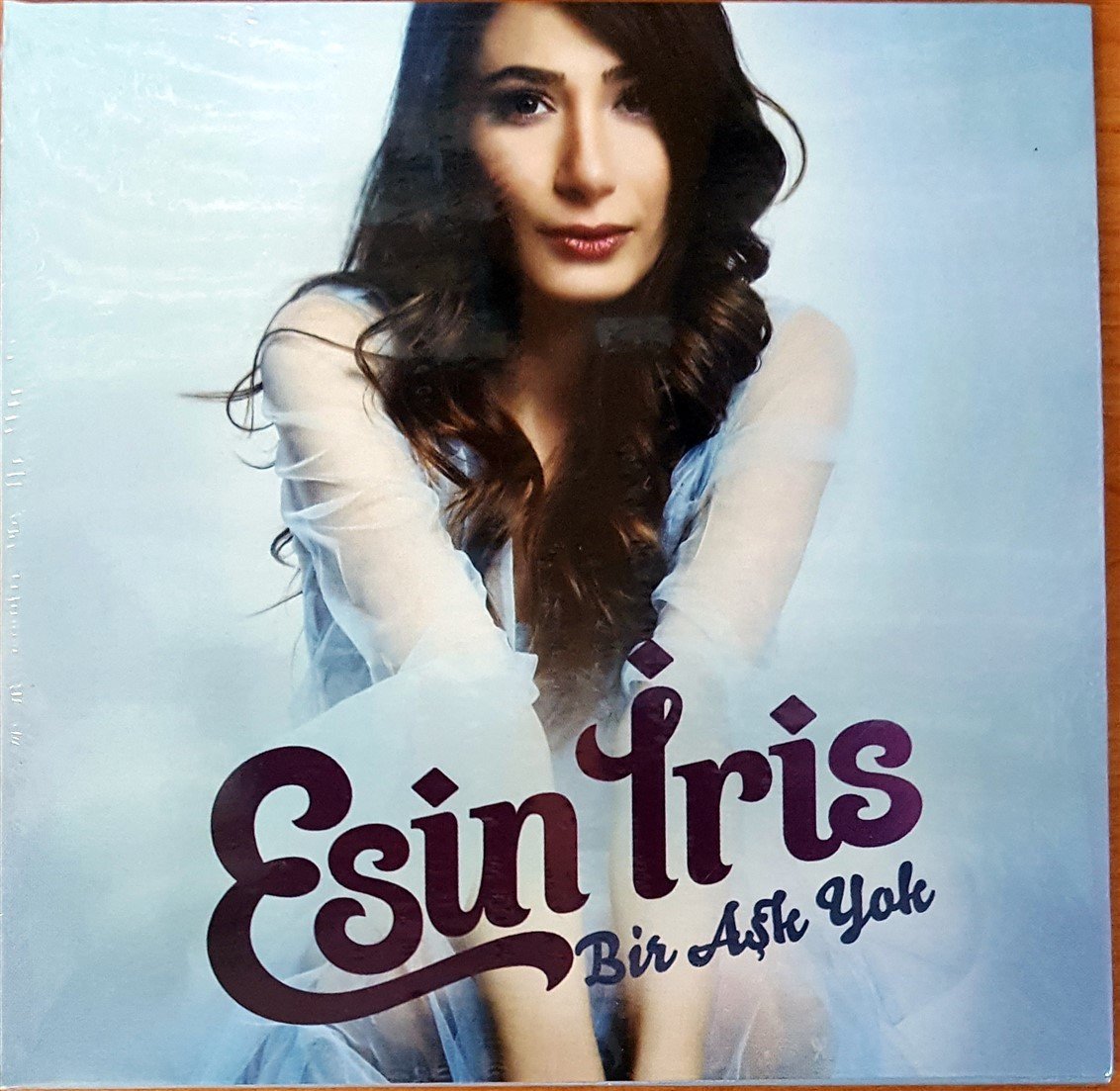 ESİN İRİS - BİR AŞK YOK SINGLE CD SIFIR