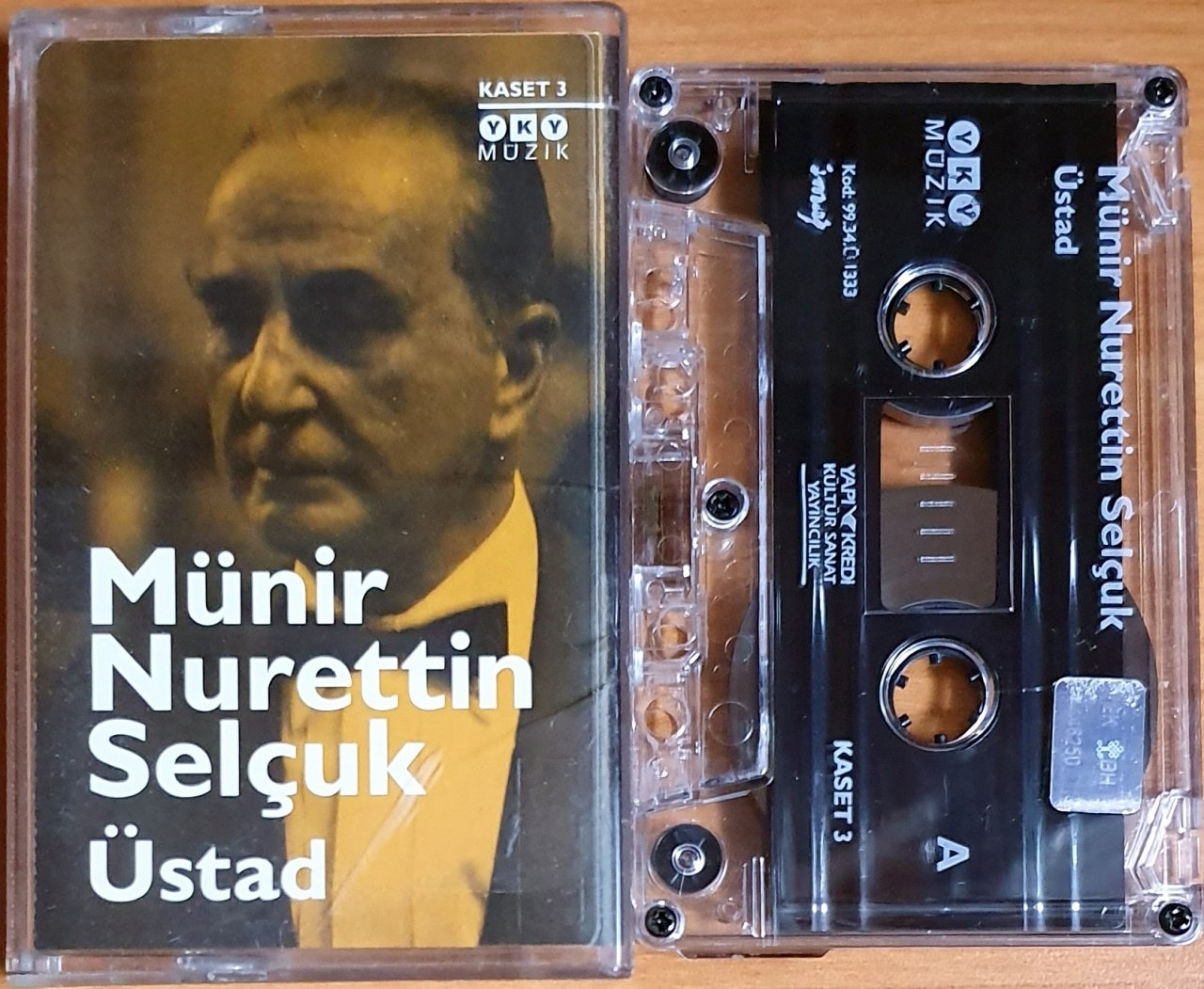 MÜNİR NURETTİN SELÇUK - ÜSTAD / KASET 3 (1999) - KASET YAPI KREDİ 2.EL