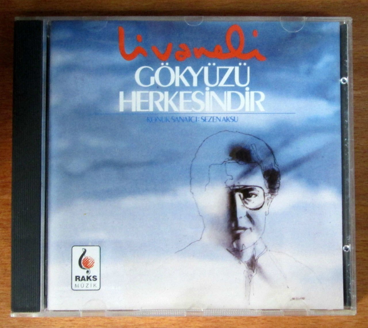 ZÜLFÜ LİVANELİ - GÖKYÜZÜ HERKESİNDİR '89 CD 2.E