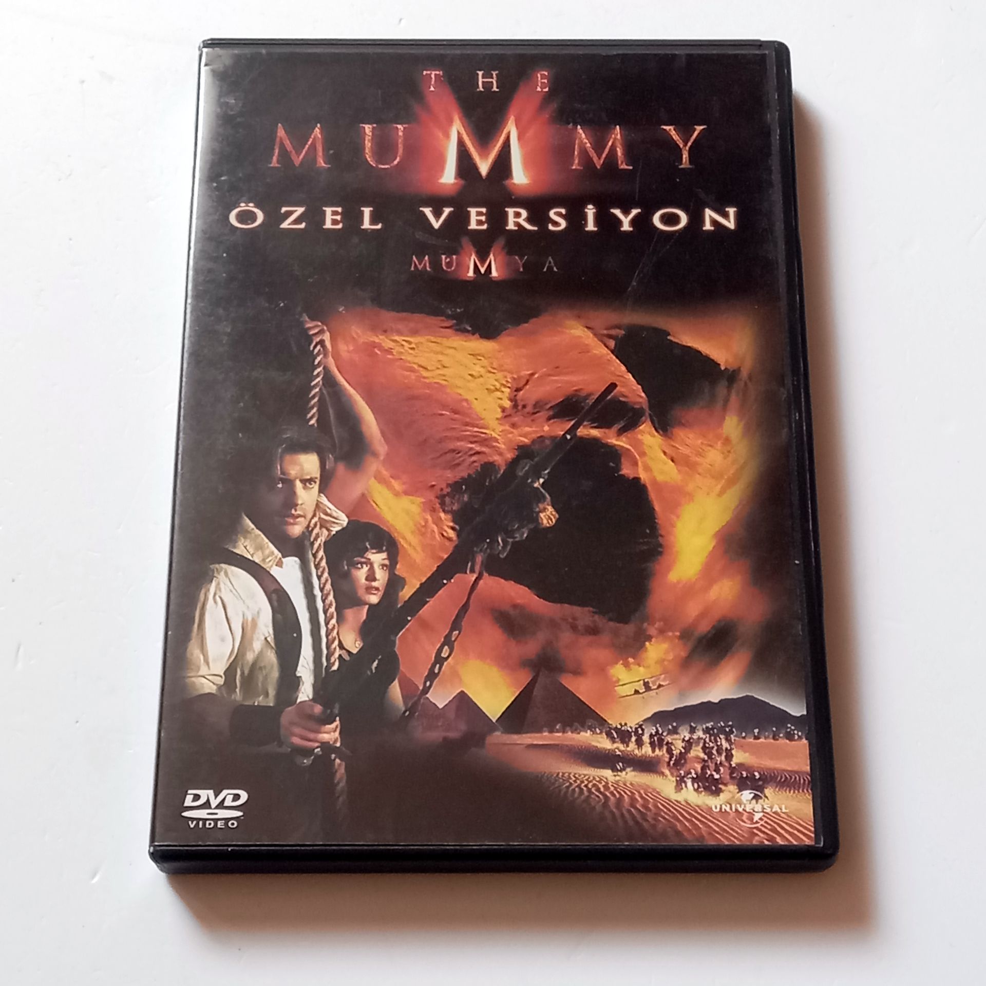 THE MUMMY - MUMYA - ÖZEL VERSİYON - BRENDAN FRASER, RACHEL WEISZ - YÖN.: STEPHEN SOMMERS - DVD 2.EL