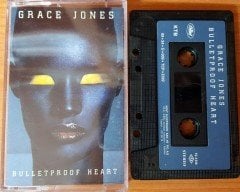 GRACE JONES - BULLETPROOF HEART (1989) KENT CASSETTE MADE IN TURKEY ''USED'' PAPER LABEL