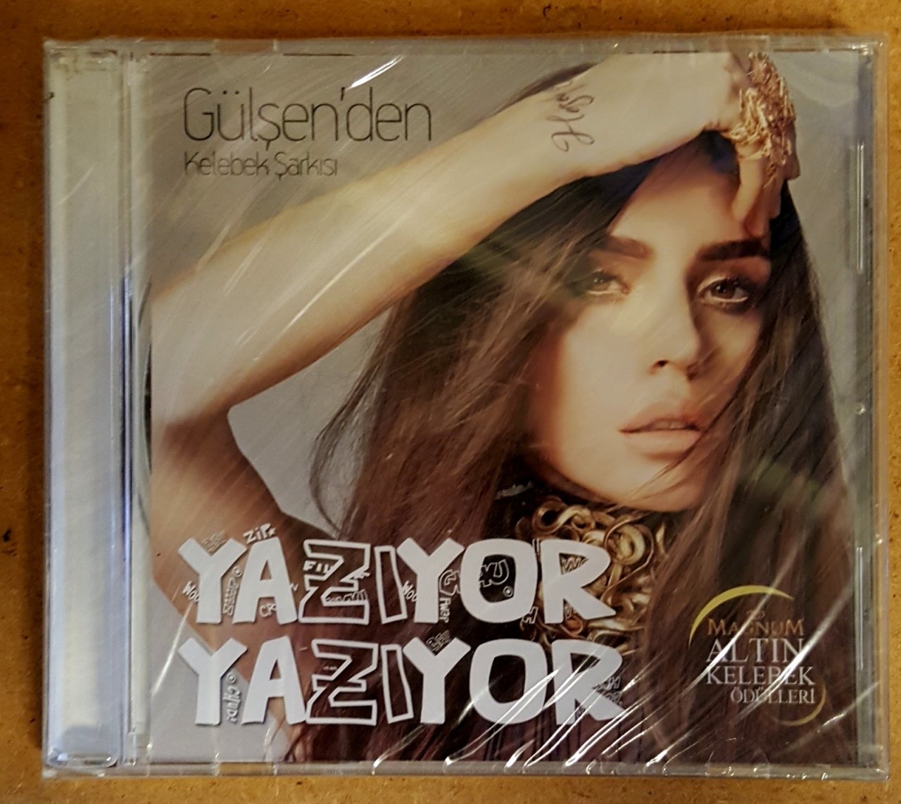 GÜLŞEN - YAZIYOR YAZIYOR - CD SINGLE ALTIN KELEBEK SIFIR