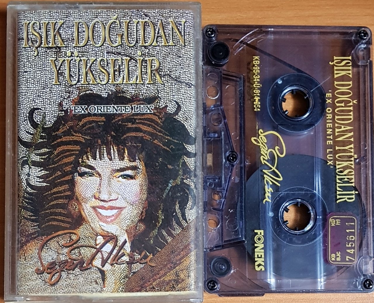 SEZEN AKSU - IŞIK DOĞUDAN YÜKSELİR (1995) TEMPA FONEKS KASET 2.EL