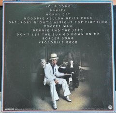 ELTON JOHN - GREATEST HITS (1974) - 2.EL PLAK