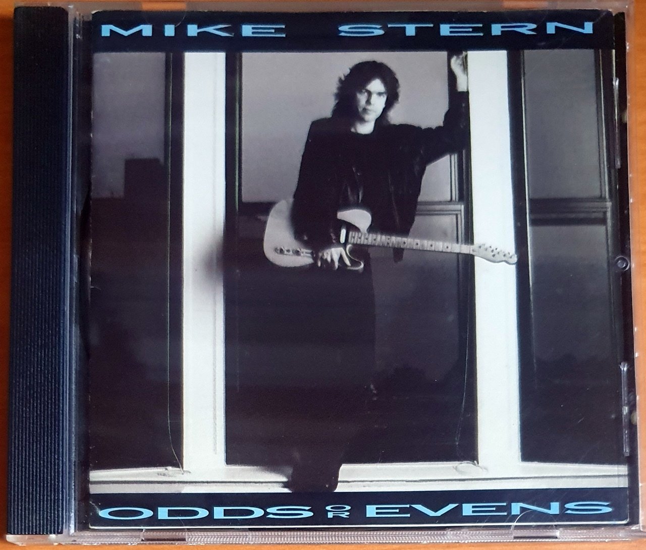 MIKE STERN - ODDS OR EVENS (1991) - CD 2.EL