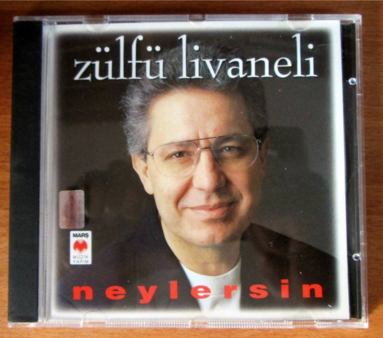 ZÜLFÜ LİVANELİ - NEYLERSİN CD 2.EL