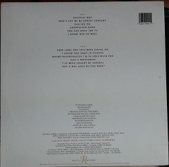 KAREN AKERS - IN A VERY UNUSUAL WAY (1987) - 2.EL PLAK