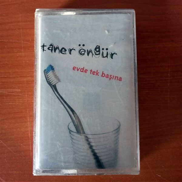 TANER ÖNGÜR - EVDE TEK BAŞINA (2005) - KASET SIFIR