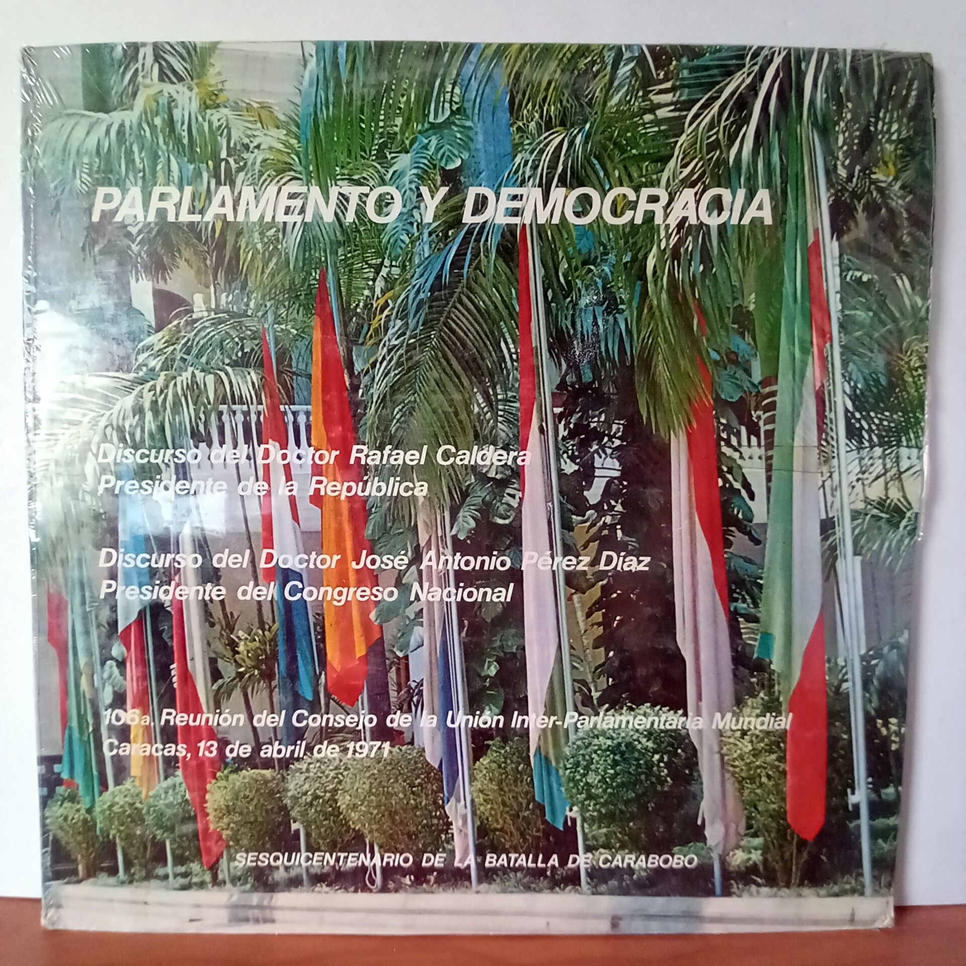 PARLAMENTO Y DEMOCRACIA / RAFAEL CALDERA, JOSE ANTONIO PEREZ DIAZ (1971) - LP DÖNEM BASKI SIFIR PLAK
