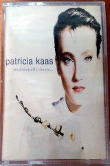 PATRICIA KAAS - MADEMOISELLE CHANTE... (2002) UNIVERSAL CASSETTE MADE IN TURKEY ''NEW''