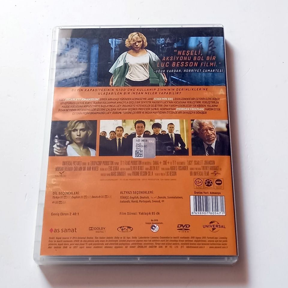 LUCY - SCARLETT JOHANSSON, MORGAN FREEMAN - YÖN.: LUC BESSON - DVD 2.EL