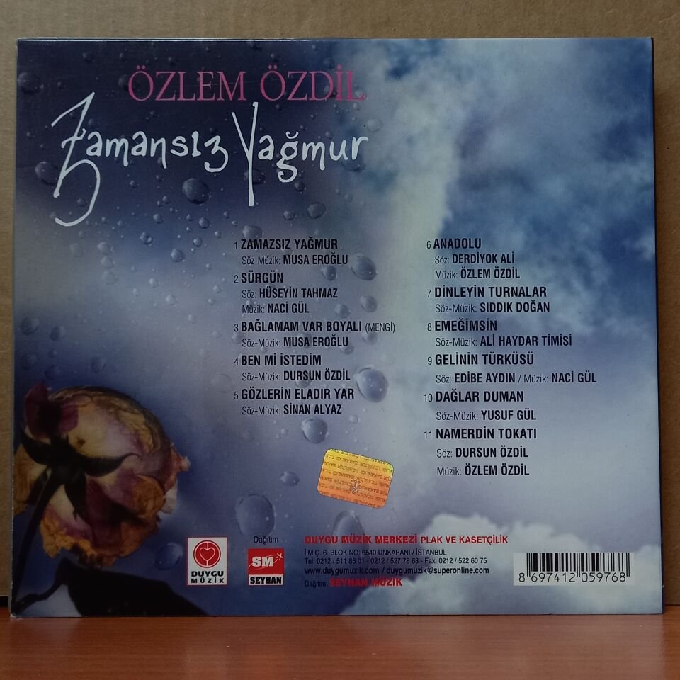 ÖZLEM ÖZDİL - ZAMANSIZ YAĞMUR (2004) - CD 2.EL