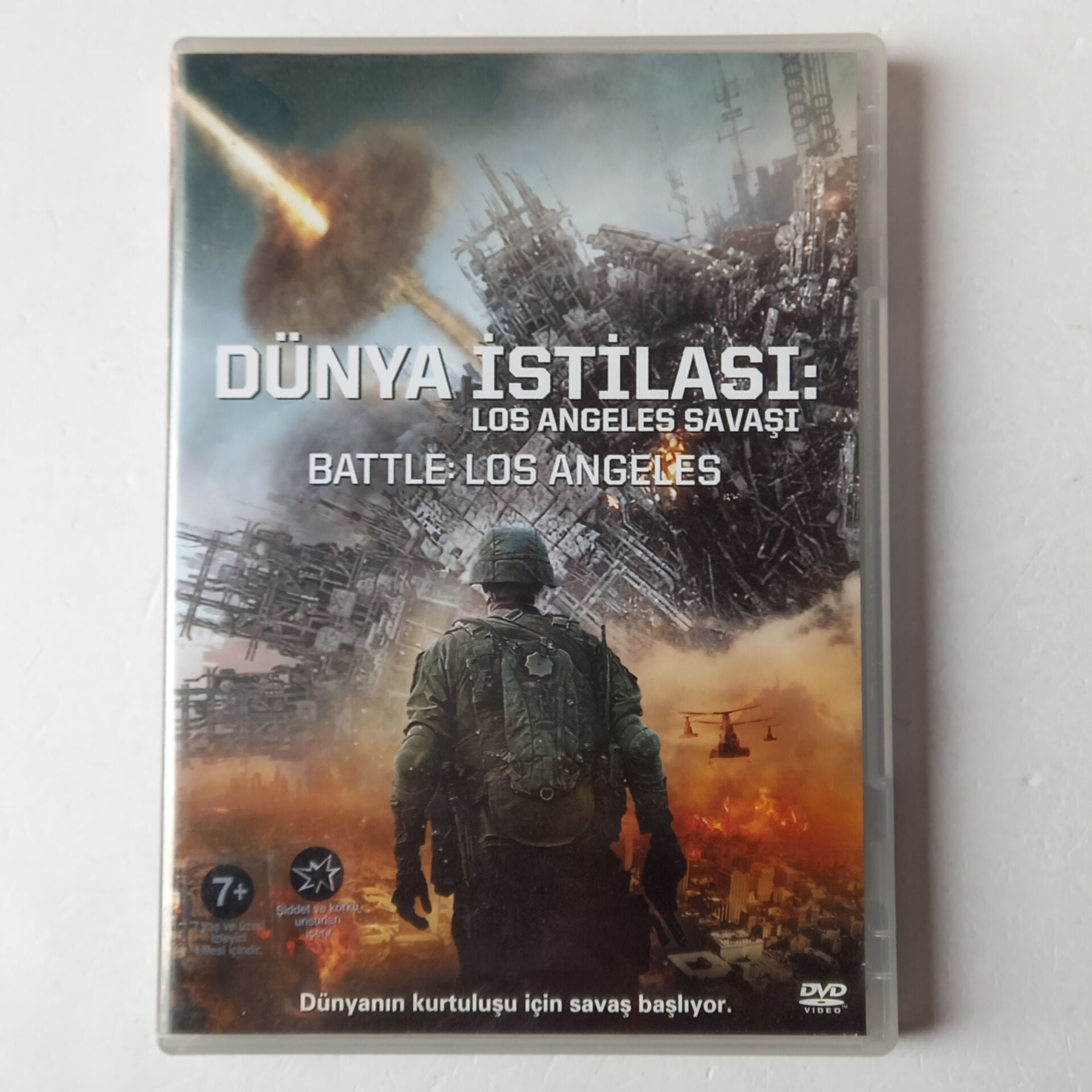 DÜNYA İSTİLASI: LOS ANGELES SAVAŞI / BATTLE: LOS ANGELES - DVD 2.EL