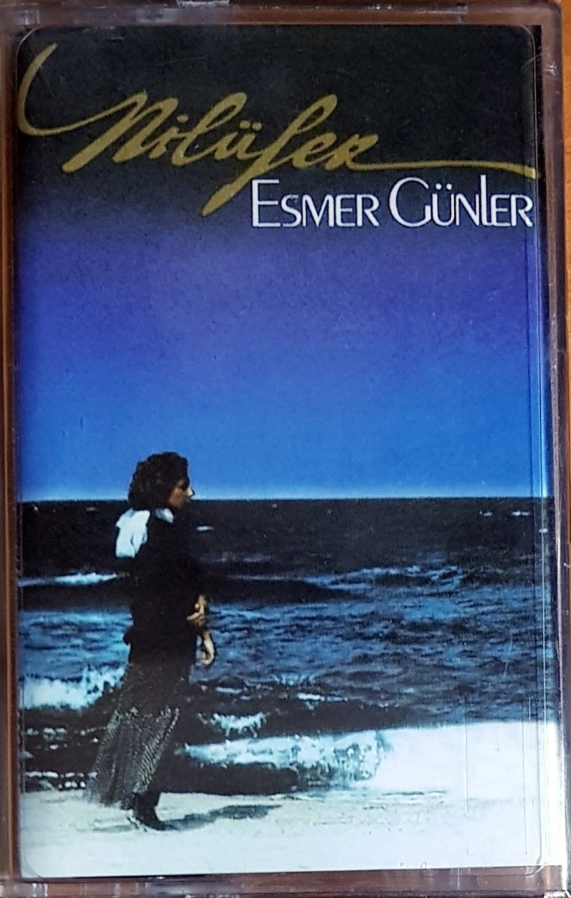 NİLÜFER - ESMER GÜNLER / YAŞAR KEKEVA KASET SIFIR