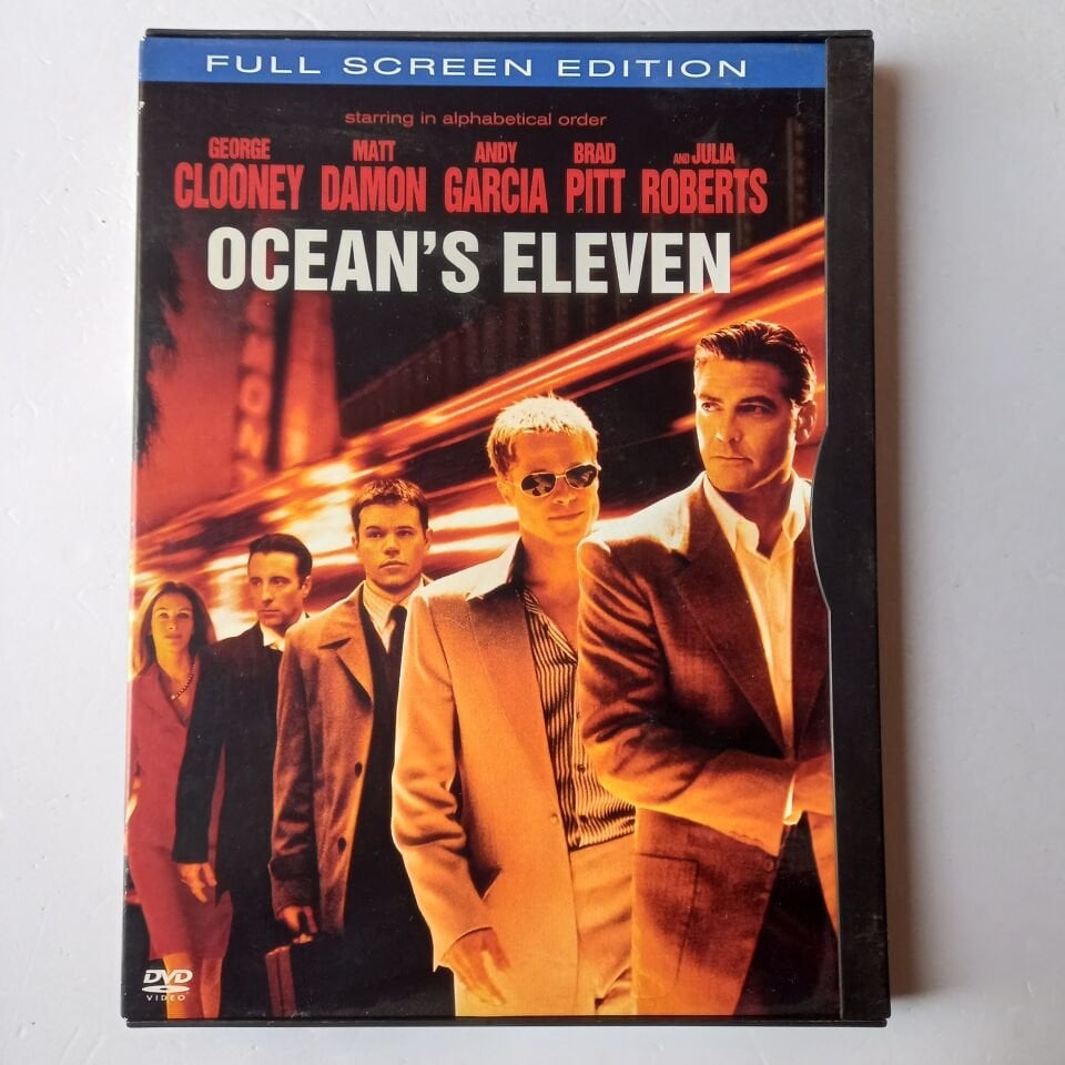 OCEAN'S ELEVEN - GEORGE CLOONEY - MATT DAMON - ANDY GARCIA - BRAD PITT - JULIA ROBERTS - STEVEN SODERBERGH - SNAPCASE DVD 2.EL (1* BÖLGE)