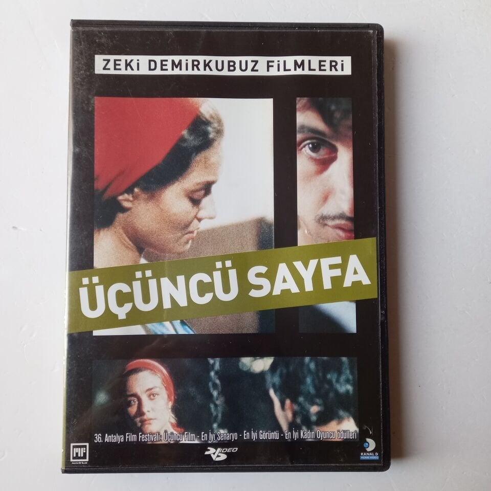ÜÇÜNCÜ SAYFA - BAŞAK KÖKLÜKAYA - RUHİ SARI - SERDAR ORÇİN - ZEKİ DEMİRKUBUZ - DVD 2.EL