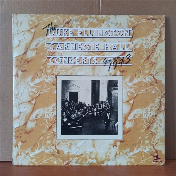 DUKE ELLINGTON AND HIS ORCHESTRA – CARNEGIE HALL CONCERTS / JANUARY 1943 (1977) - 3LP 2.EL PLAK