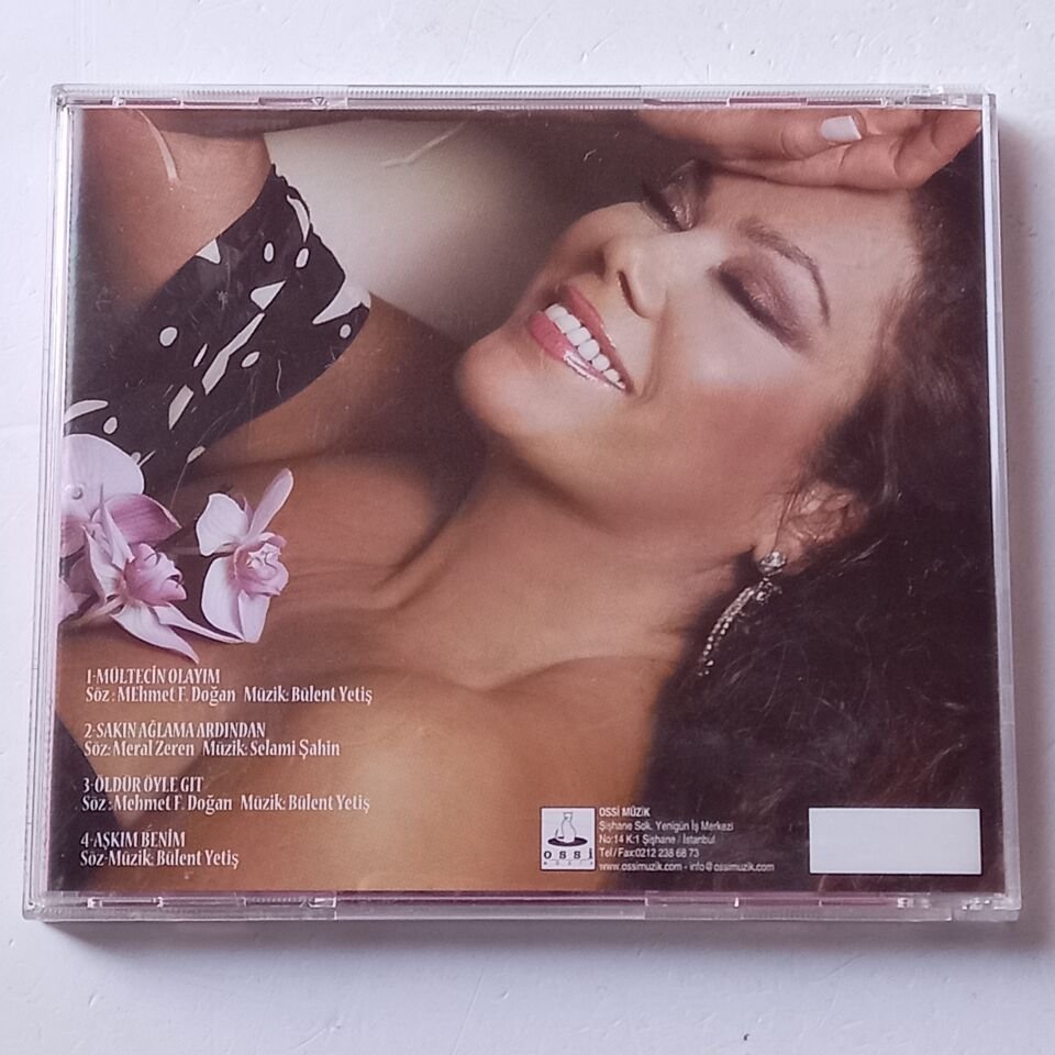 NAZAN ŞORAY – MÜLTECİN OLAYIM (2011) - CD MAXI SINGLE 2.EL