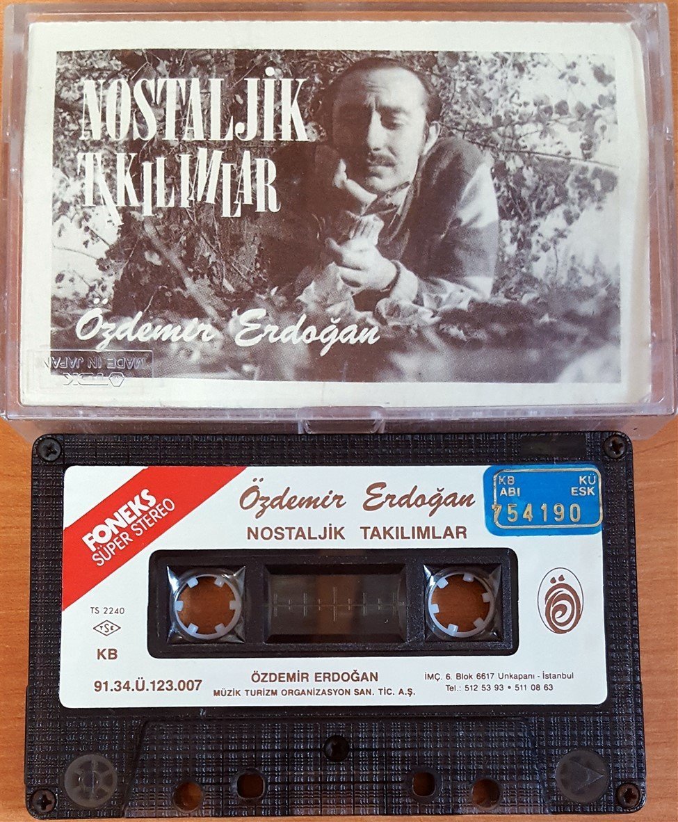 ÖZDEMİR ERDOĞAN - NOSTALJİK TAKILIMLAR KASET 2.EL
