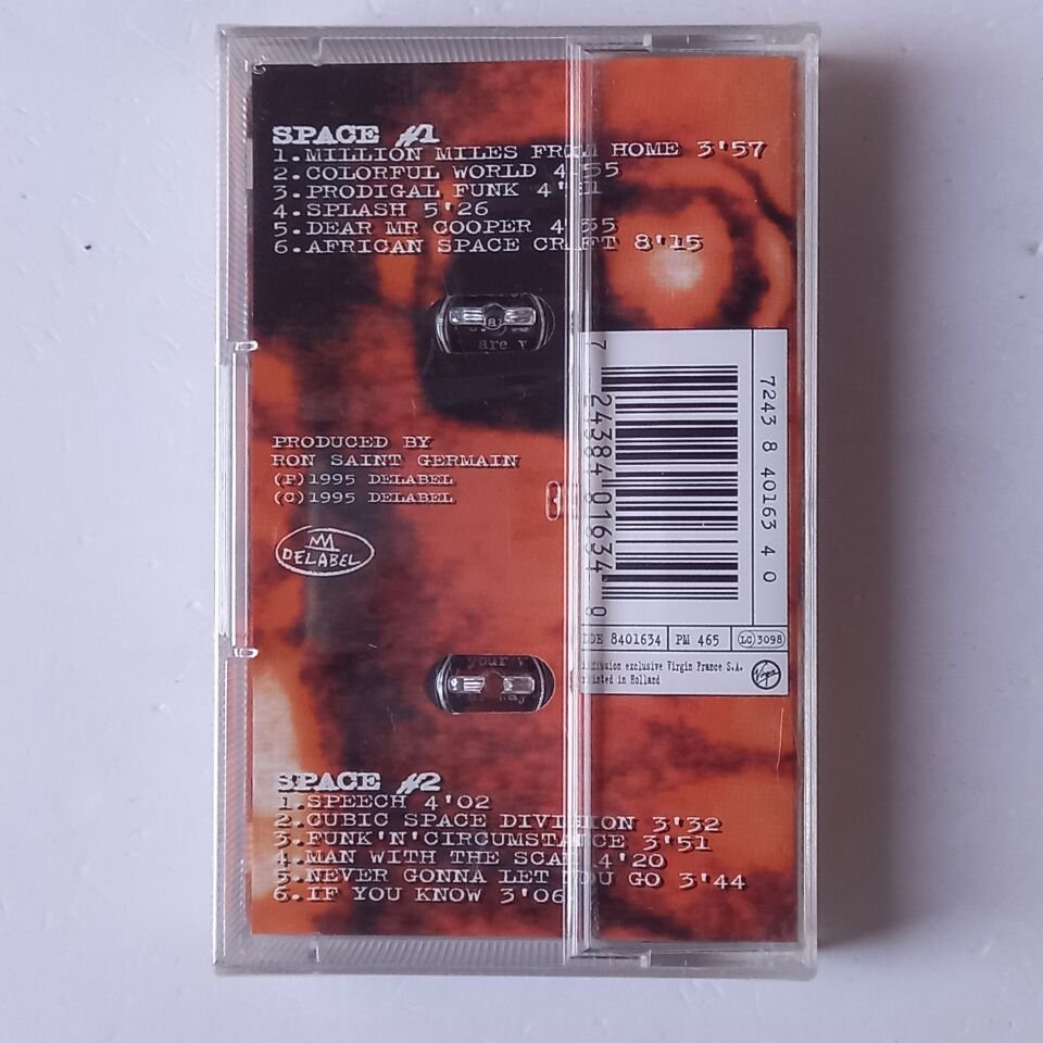 KEZIAH JONES - AFRICAN SPACE CRAFT (1995) - KASET SIFIR