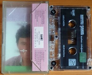 HAYRİ ŞAHİN - KURBAN OLDUĞUM - KASET 2.EL